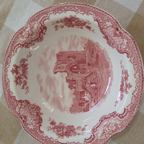 Johnson Brothers England old Britain castles Berry dish bowl 6 1/4" rose pink - Picture 1 of 4